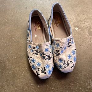 Embroidered Bobs Slip Ons